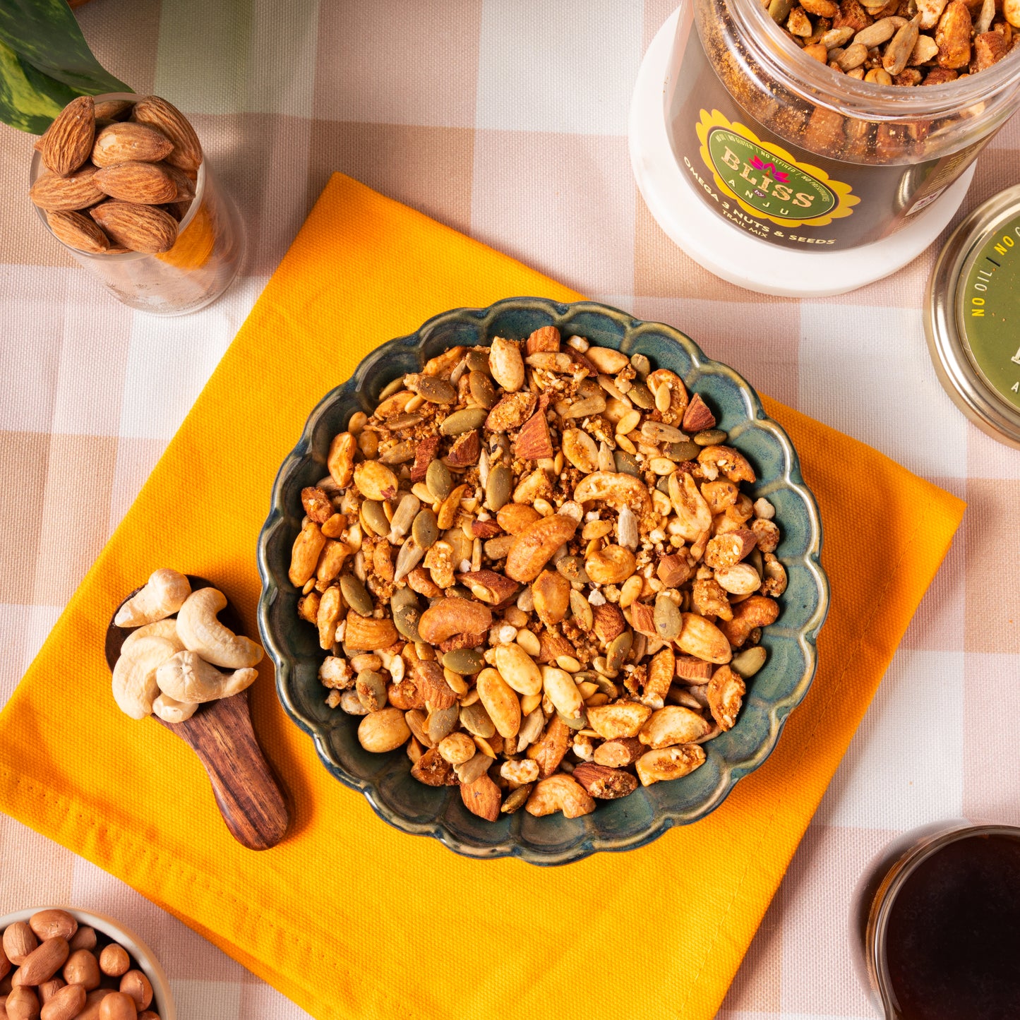 OMEGA 3 NUTS & SEEDS TRAIL MIX (SMALL)