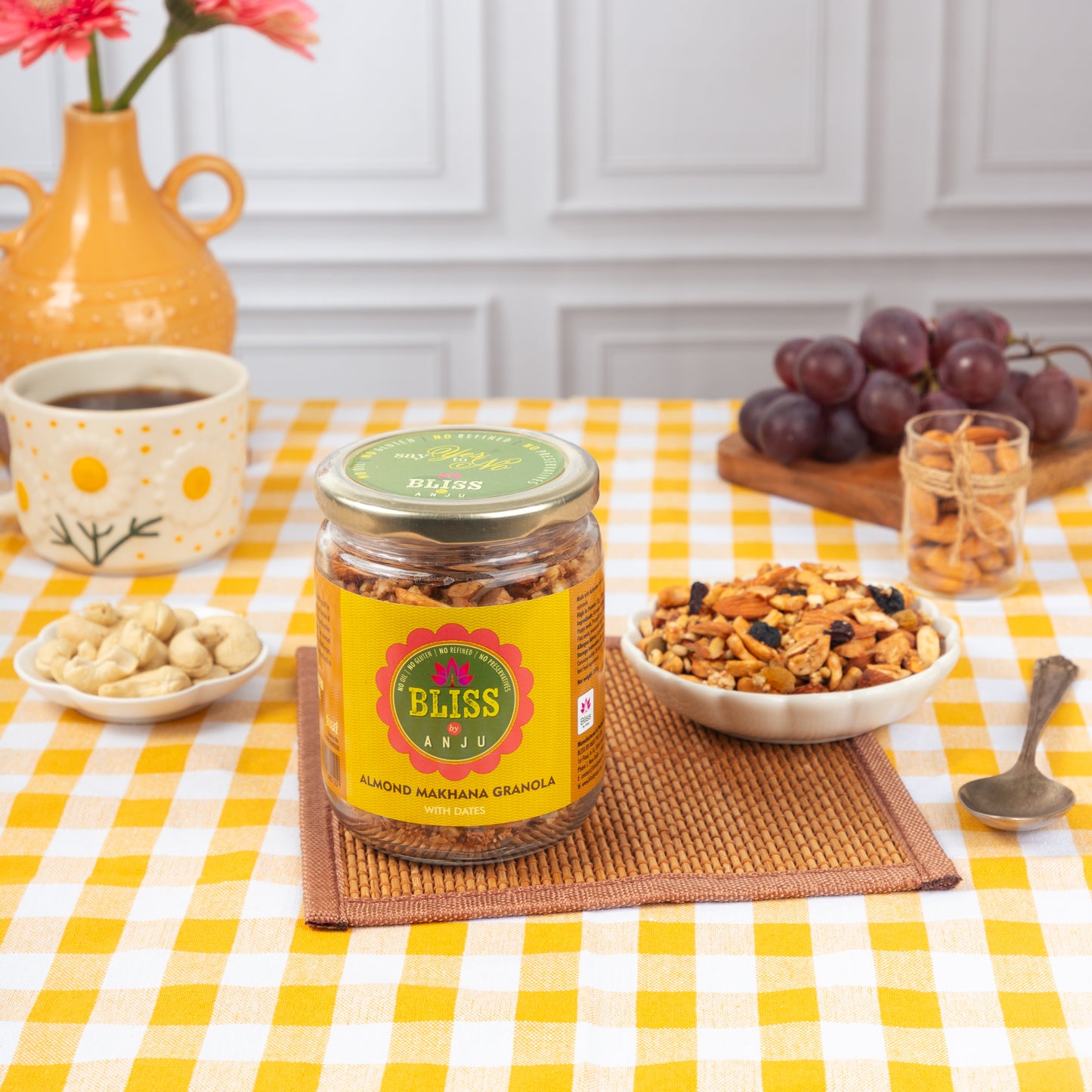 ALMOND MAKHANA GRANOLA WITH DATES (SMALL)