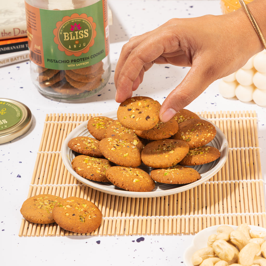 PISTACHIO PROTEIN COOKIES WITH SAFFRON (BIG)