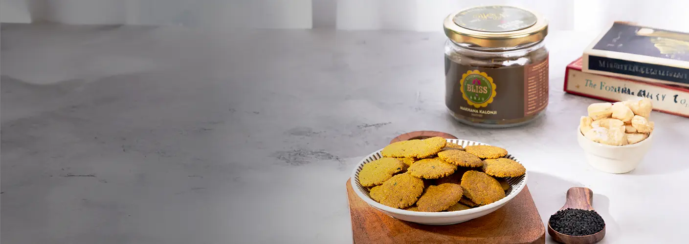 Makhana Kalonji Mathri